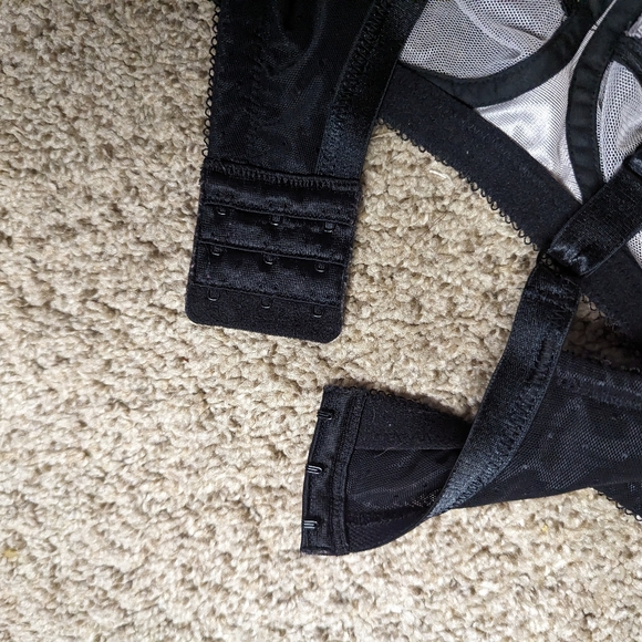 Wacoal Black Lace Back Closure Bra Size 38D Adjustable Straps Retro Chic - Picture 5 of 6